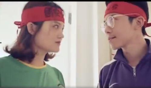 蒙眼吃大瓜视频,视觉与味觉的双重刺激！