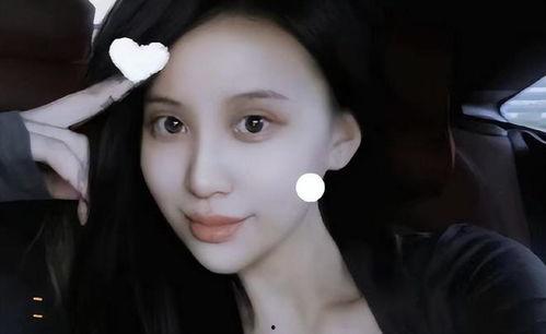 吃瓜富婆女友,揭秘娱乐圈背后的秘密生活