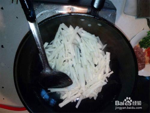 田瓜如何炒着吃,家常美味新尝试