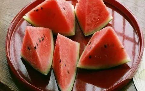 吃一堆瓜,揭秘娱乐圈那些不为人知的幕后故事