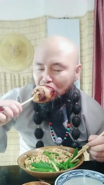 师傅吃瓜啦视频