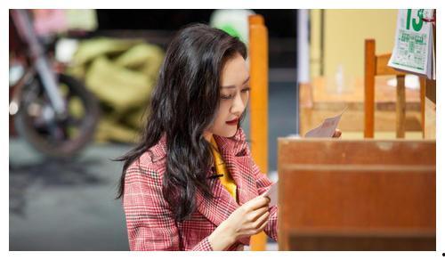 明姐吃瓜,揭秘娱乐圈幕后故事