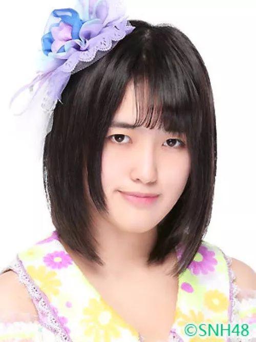 16人女团吃瓜,幕后故事与精彩瞬间