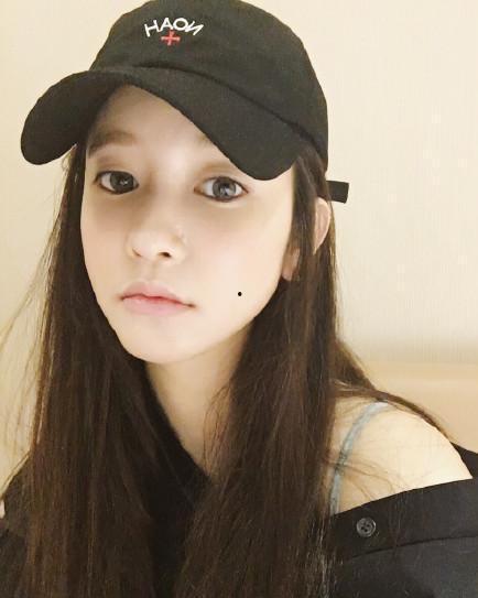 张大奕eve吃瓜,揭秘网红吃瓜背后的故事