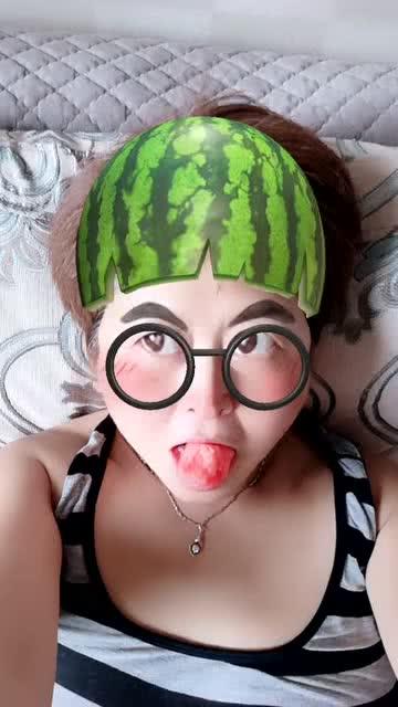 吃瓜眼睛哥,揭秘娱乐圈幕后真相的神秘观察者