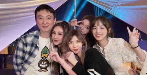 国产高颜值美女吃瓜视频,美颜与美食的视觉盛宴