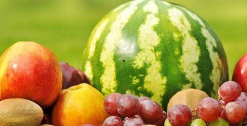 吃桃能吃黄色瓜吗,探索桃与黄瓜的奇妙搭配