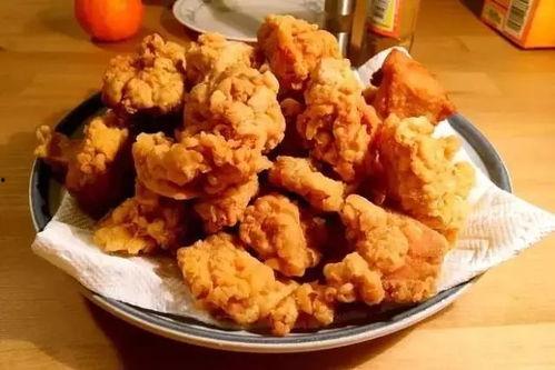 吃瓜少女做炸鸡