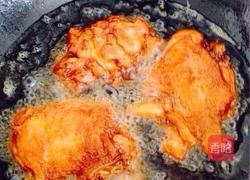 吃瓜少女做炸鸡