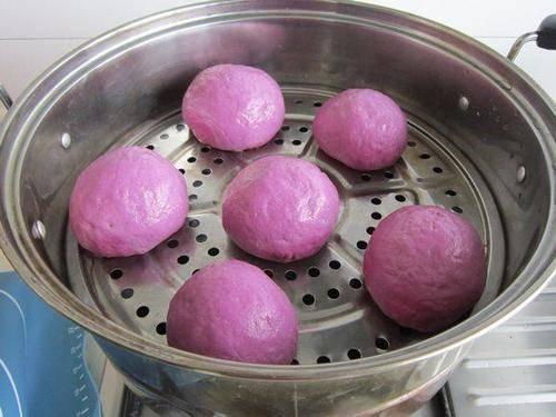 孕中期吃蜜瓜好吗,营养与健康的双重益处