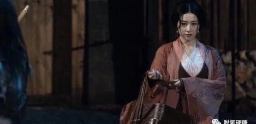 老三吃瓜美不美