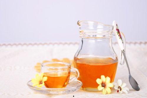 吃瓜可以吃蜂蜜吗,吃瓜时的甜蜜伴侣？