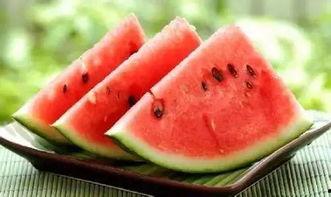吃很多瓜不排尿,揭秘过量摄入与身体反应