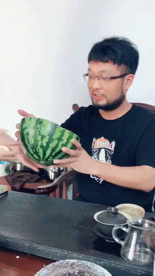 宿舍吃瓜bgm,揭秘校园生活那些事儿